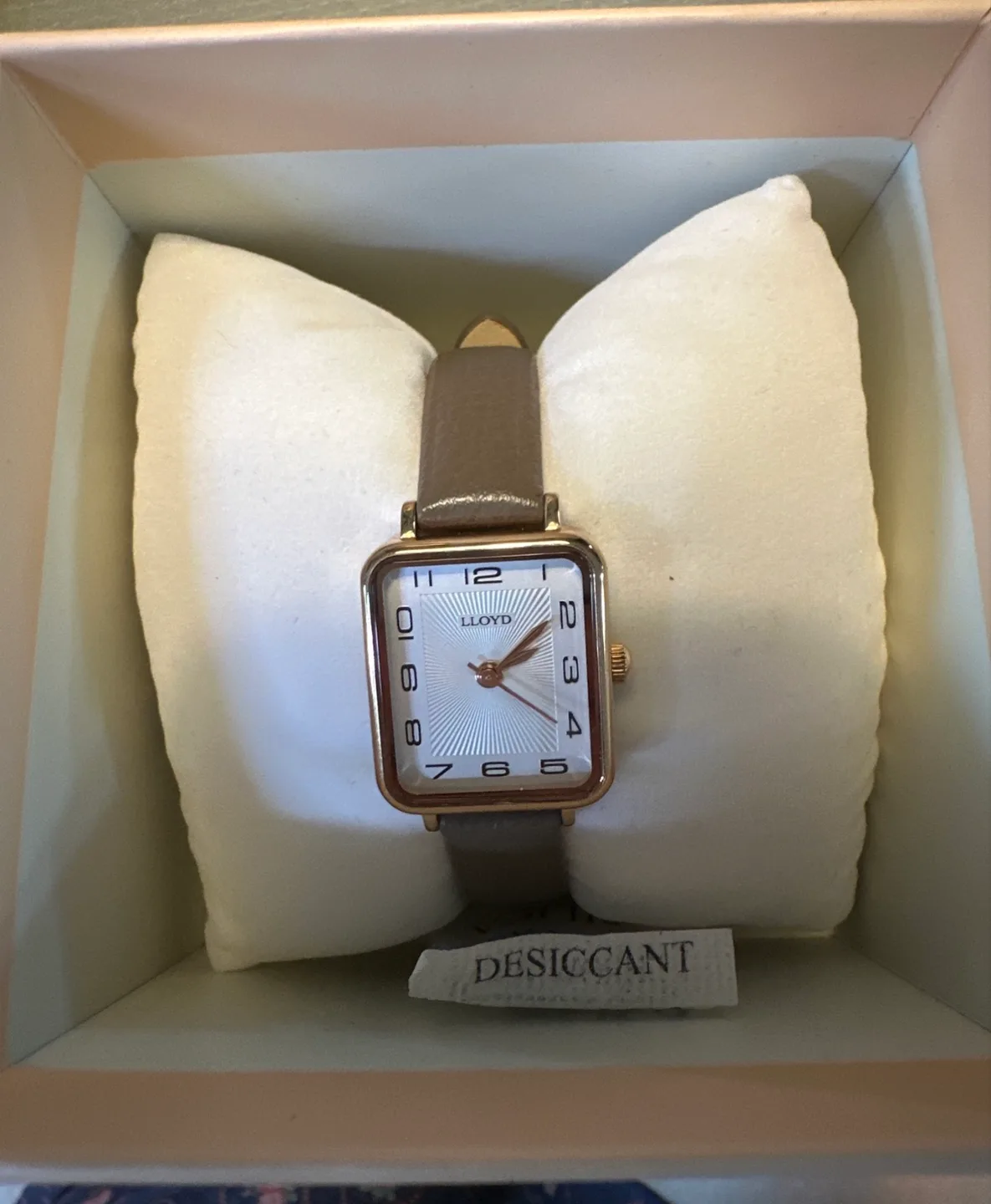 로이드 여성시계(가격 더 안내려요!)
