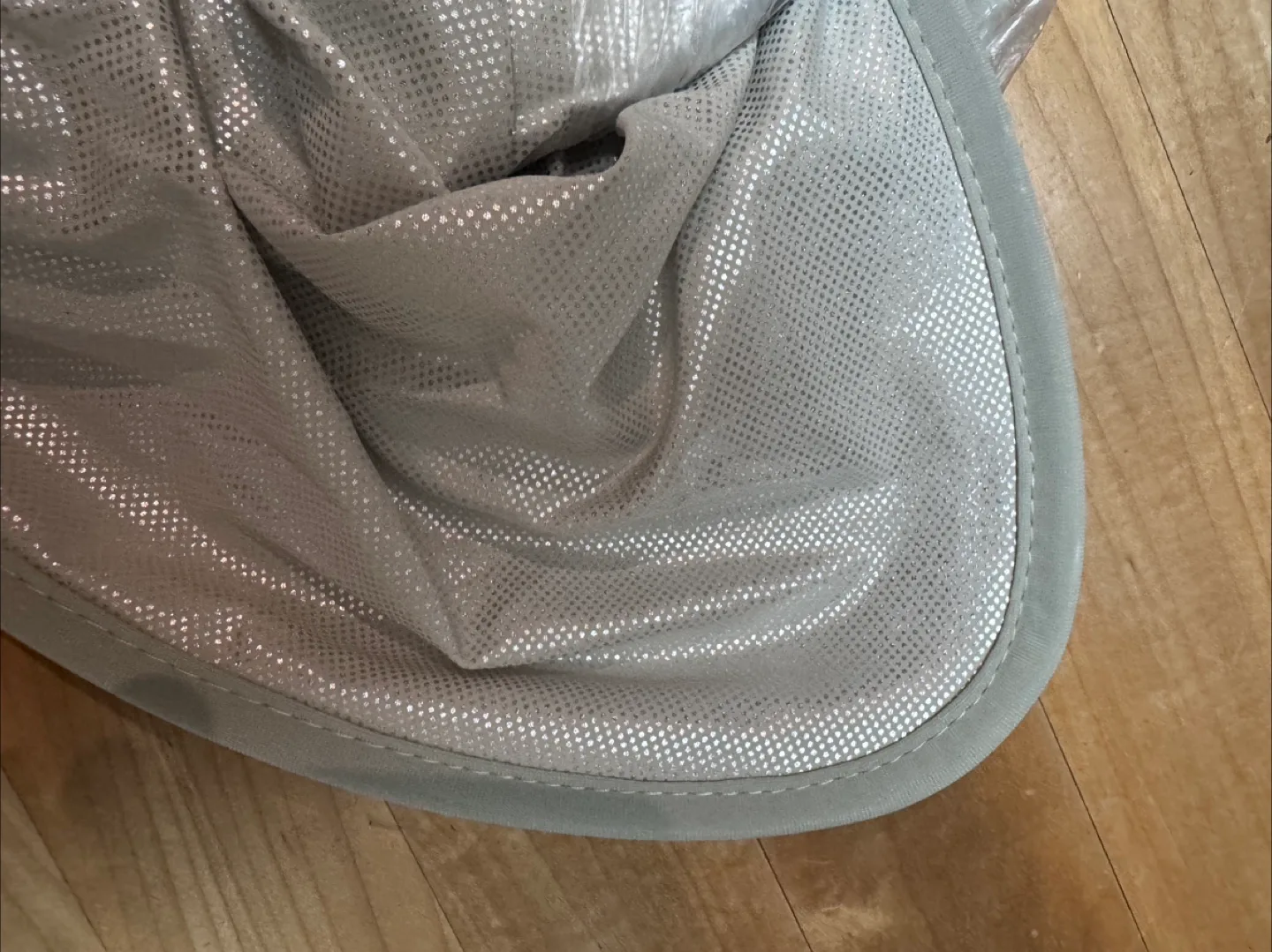 테슬라모델3 하이랜드  썬쉐이드 새상품