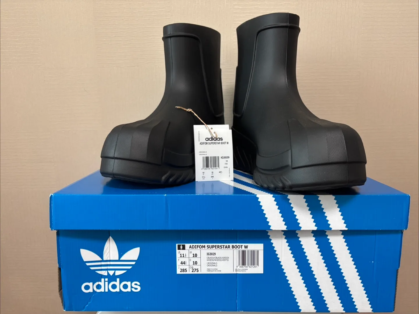 아디다스 아디폼 슈퍼스타 부츠 285 극미중고