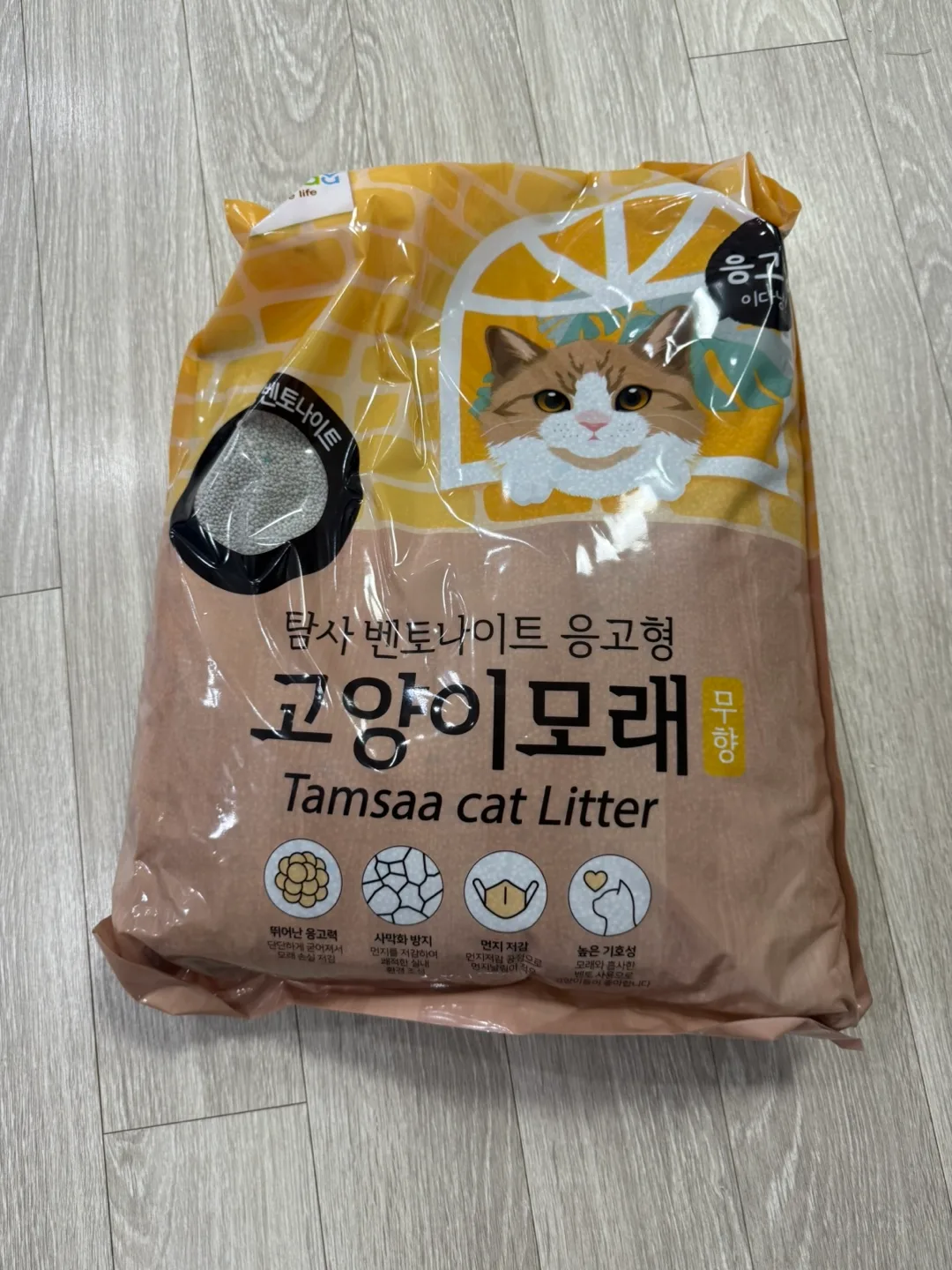 탐사 벤토나이트 고양이 모래 15kg