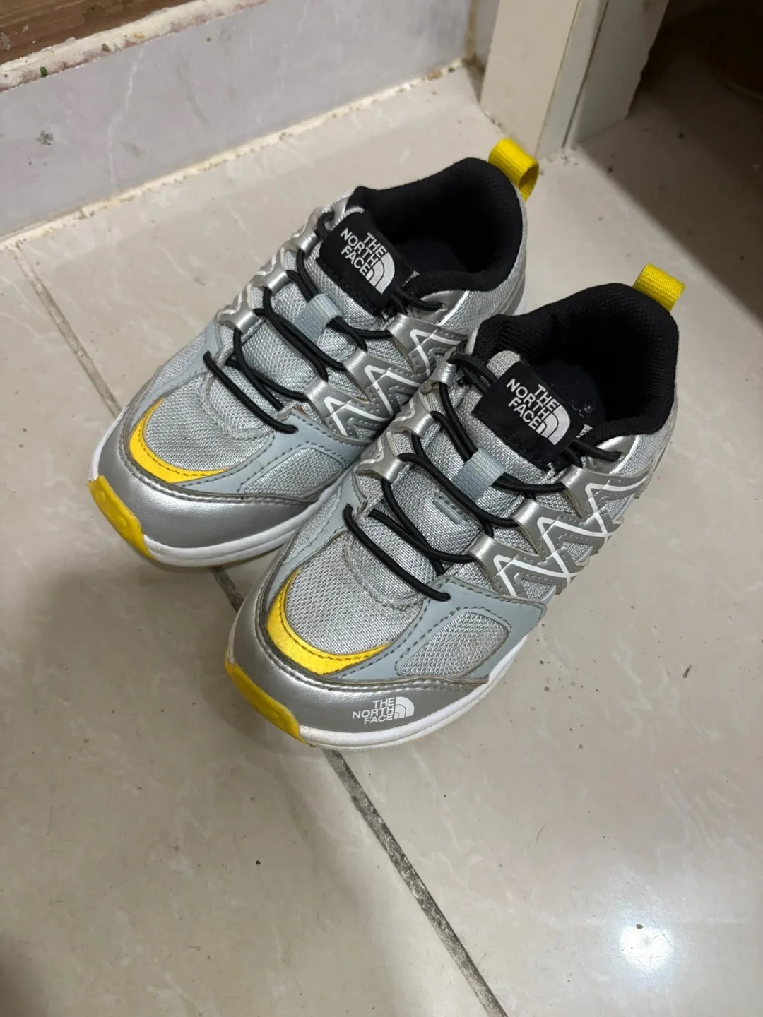 뉴발란스 키즈 운동화 NS96N53B 170 중고판매