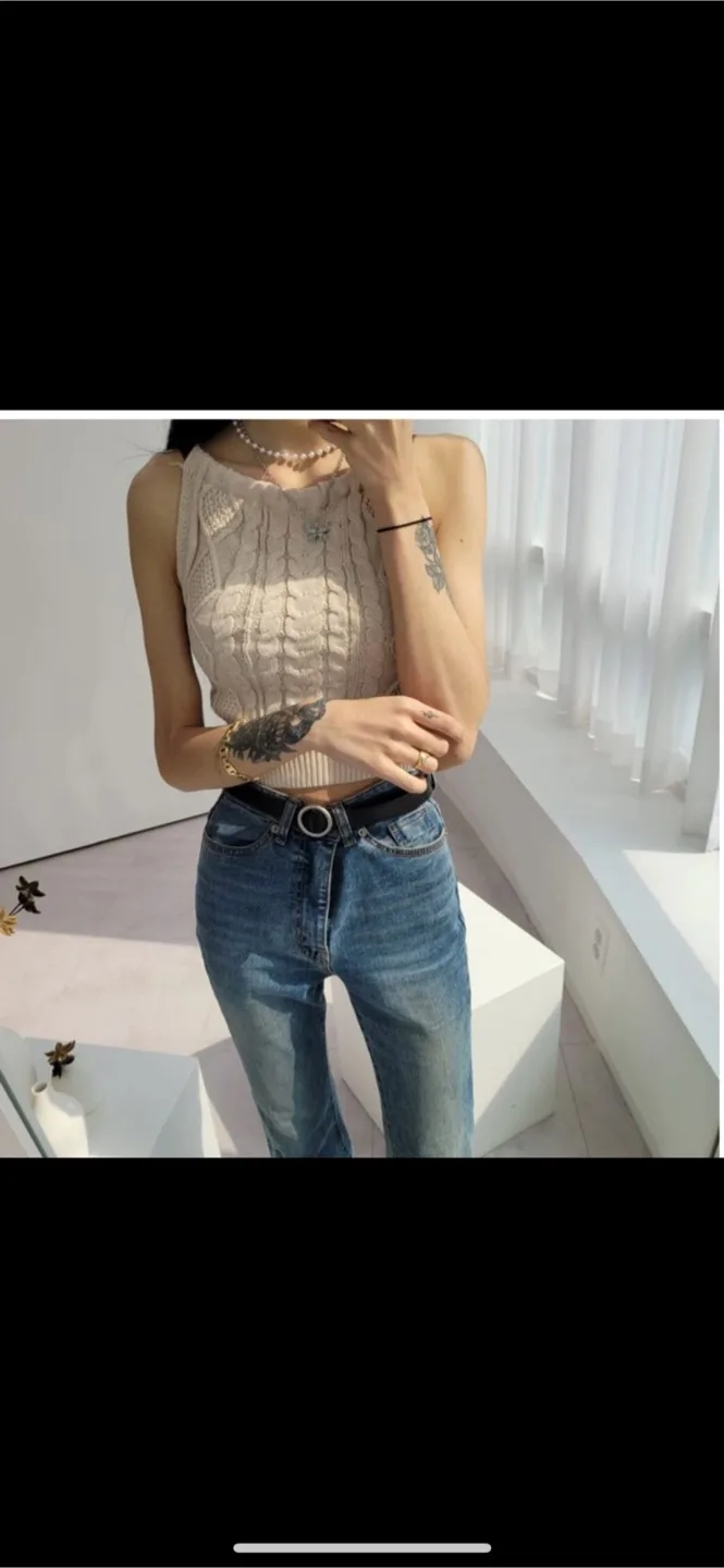 [지그재그] 베이지 홀터넥 니트나시