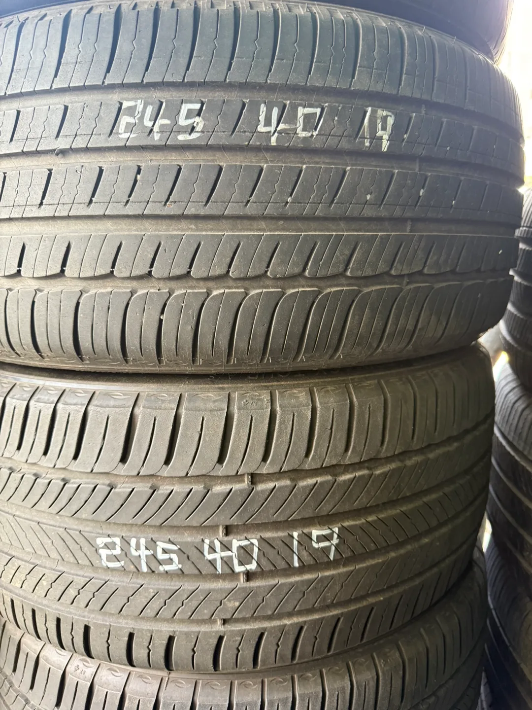 중고타이어 245 40 19 미쉐린 4개 세트