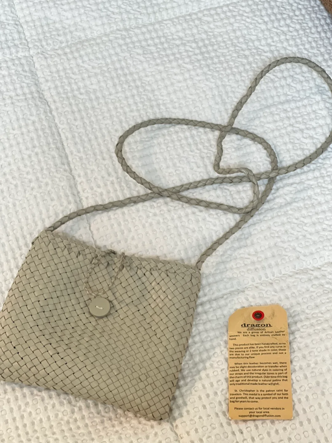 드래곤디퓨전 포쉐트 B 스몰 크로스백 (펄 색상)