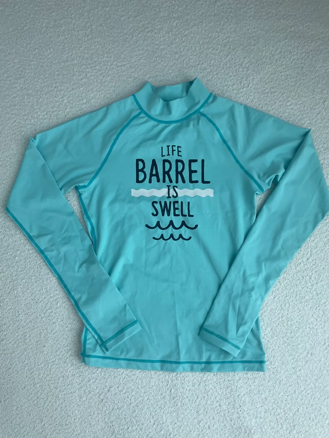 배럴 래쉬가드 (여성 수영복)