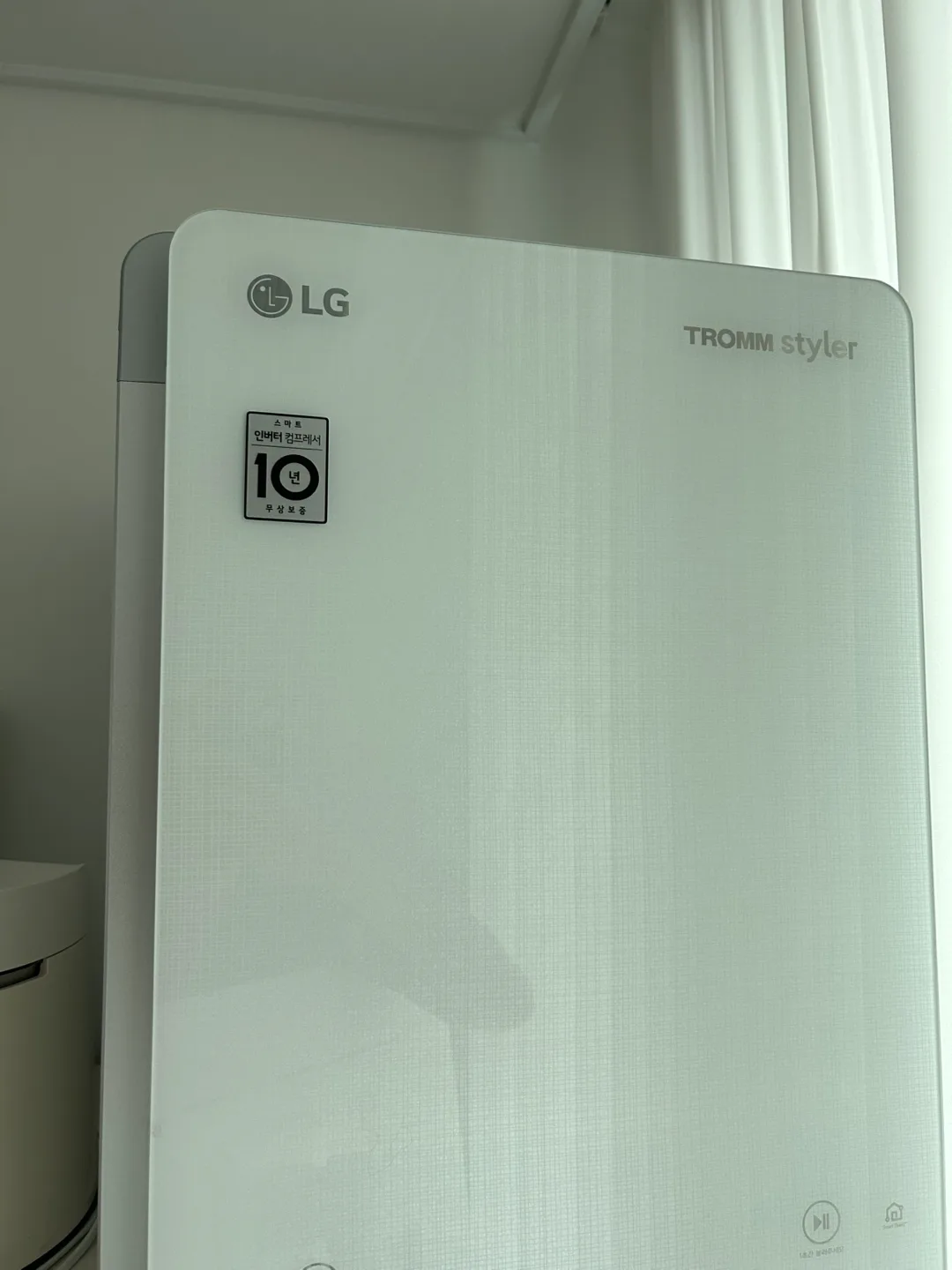 LG 트롬 스타일러 판매합니다.