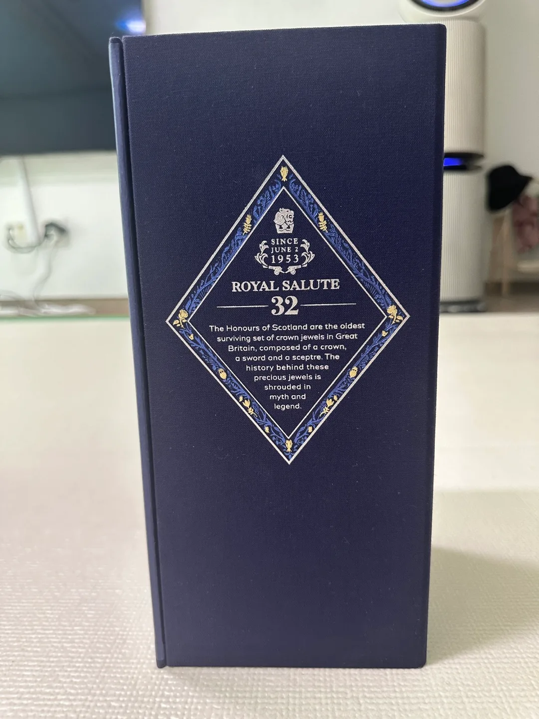 로얄살루트 32년 위스키 공병