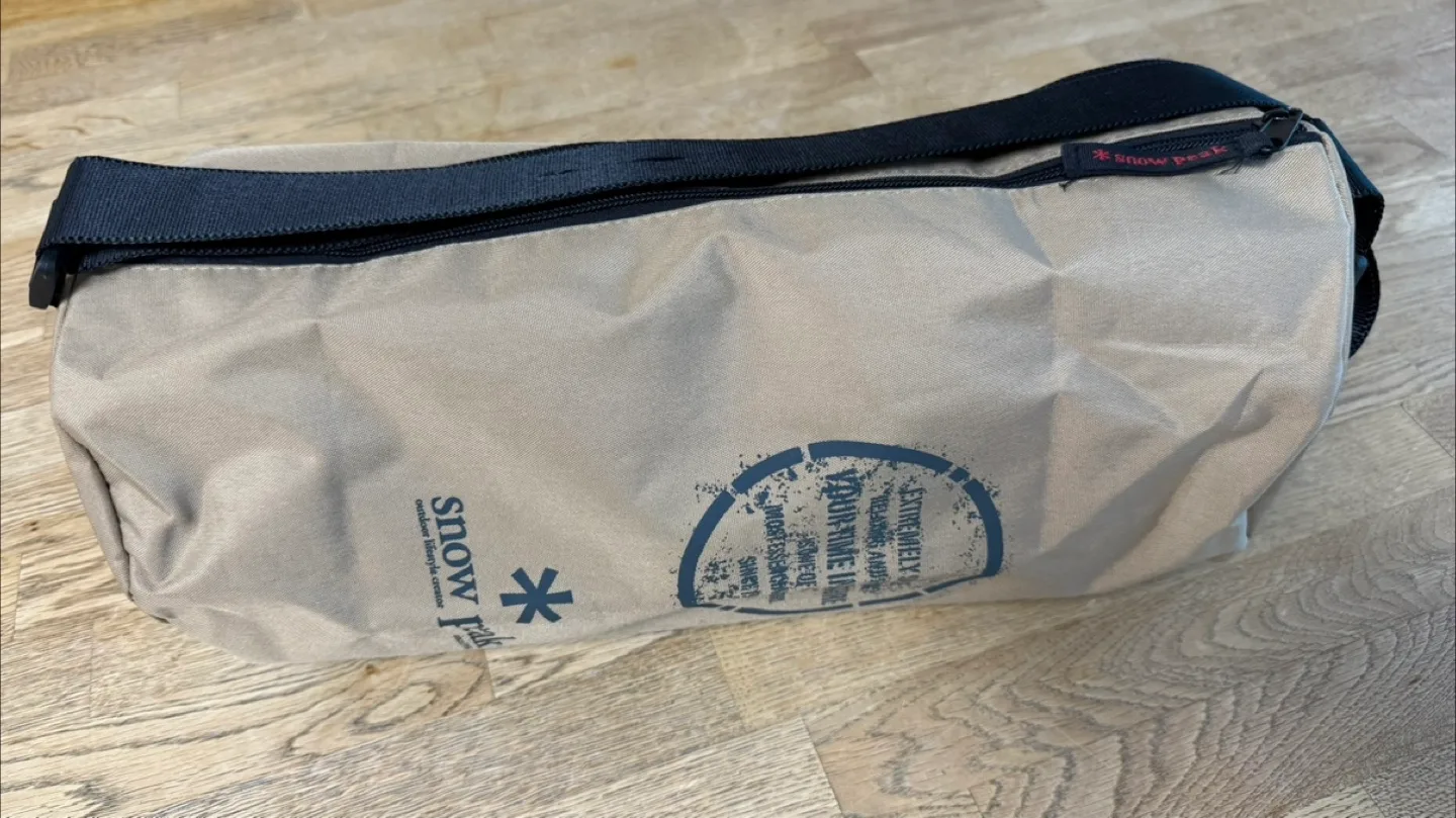 스노우피크 원통형 크로스백