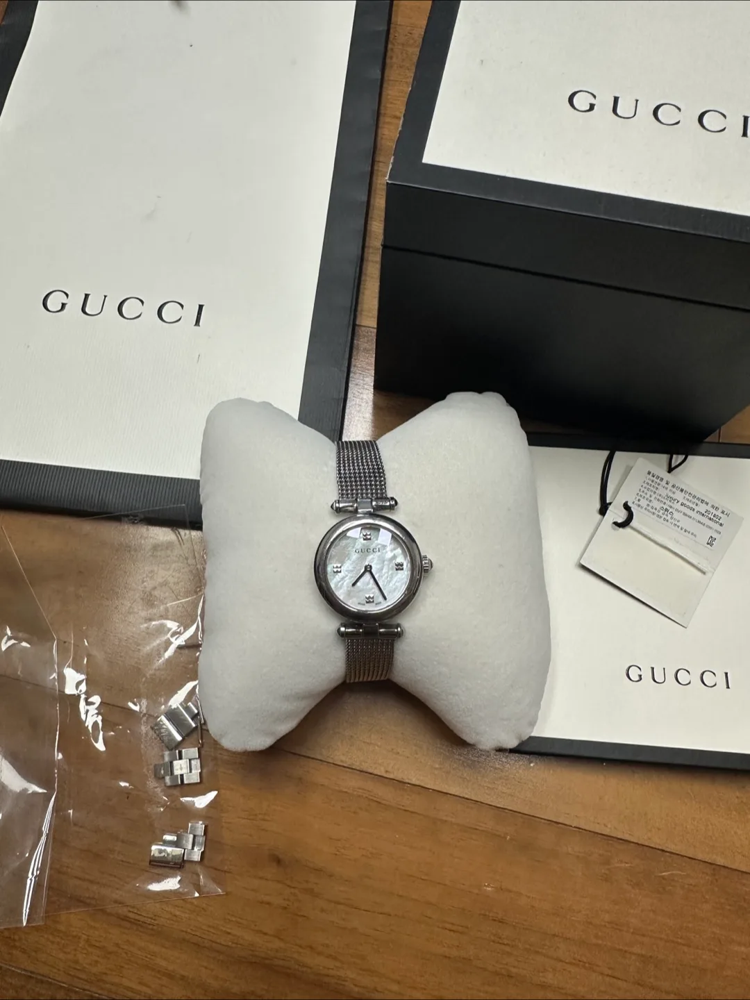 정품 구찌 자개시계