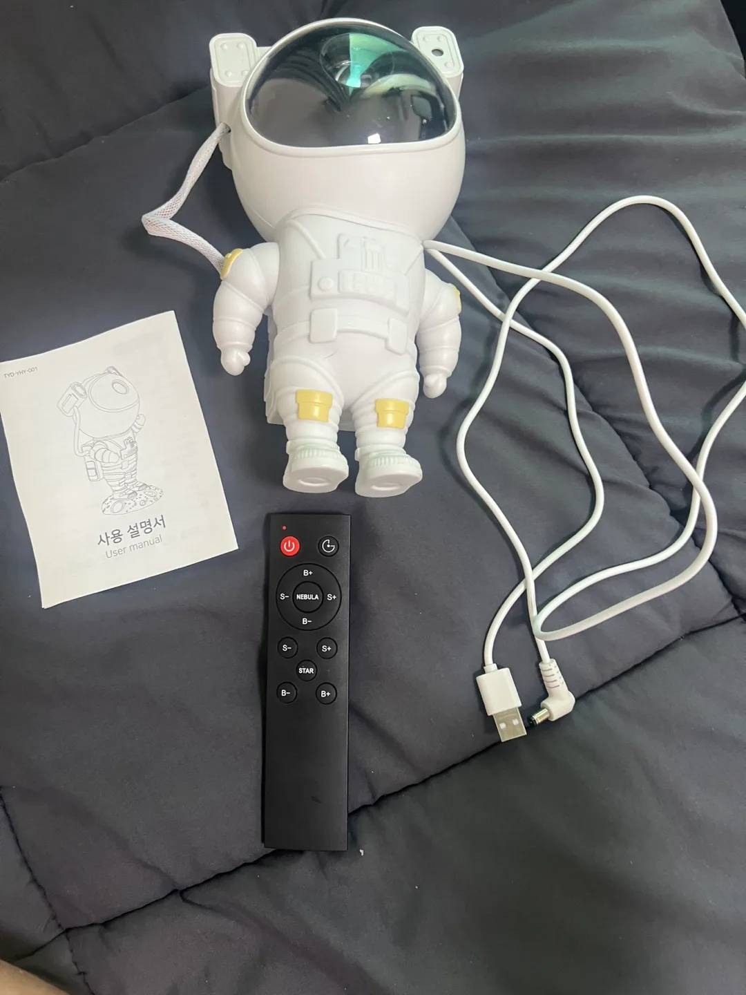 우주 비행사 무드등 램프 중고 판매해요 🧑‍🚀 감성 조명