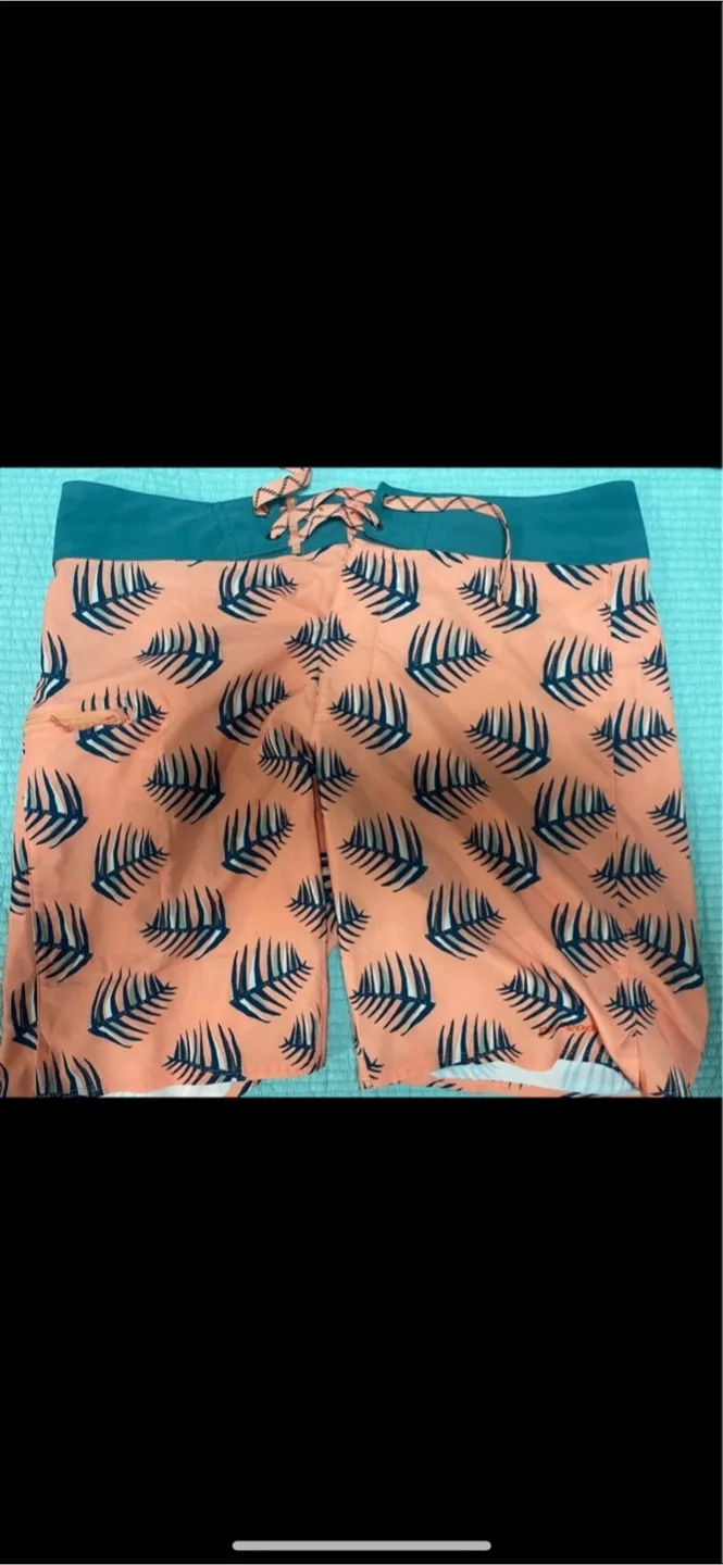 파타고니아 남성 수영복 32 새상품