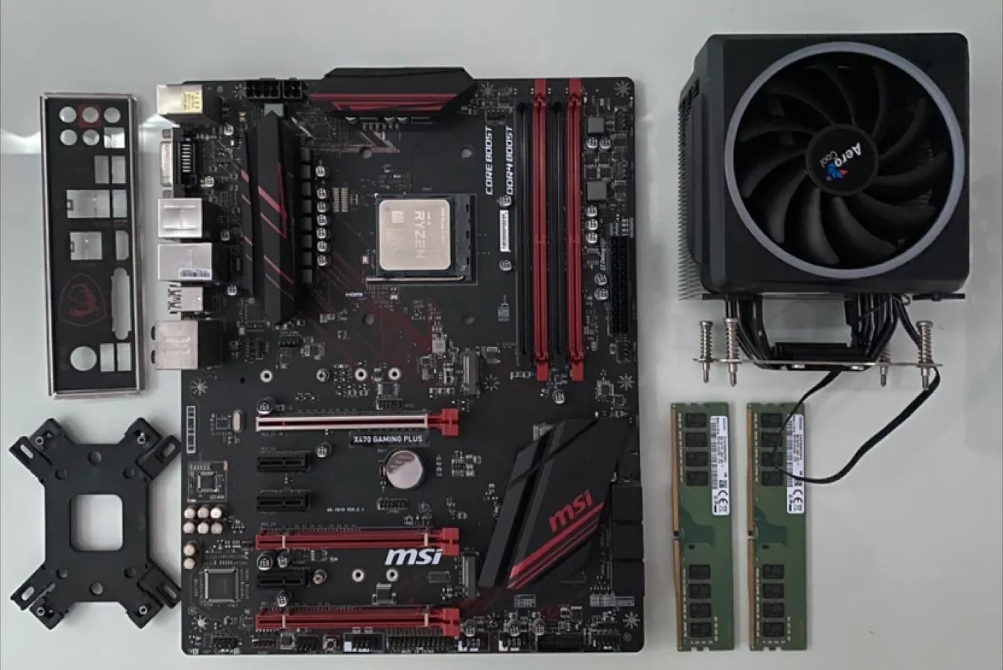 컴퓨터 부품 중고 세트로 팝니다.