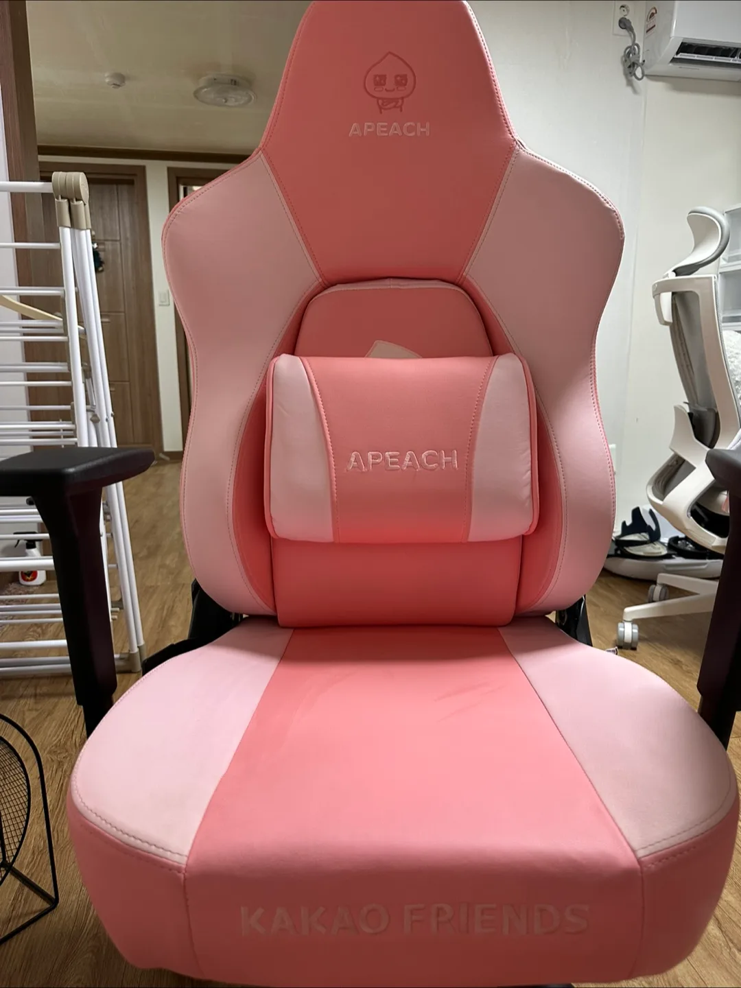 어피치 게이밍 의자 판매해요 중고