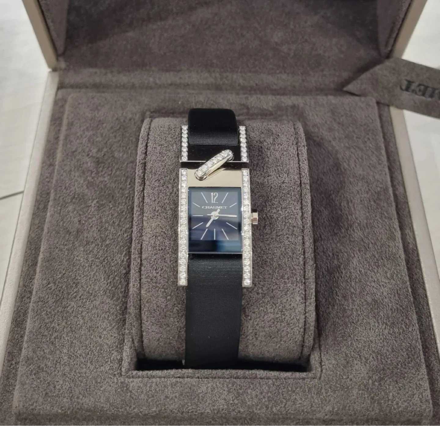 급처분)쇼메 다이아몬드 베젤 시계