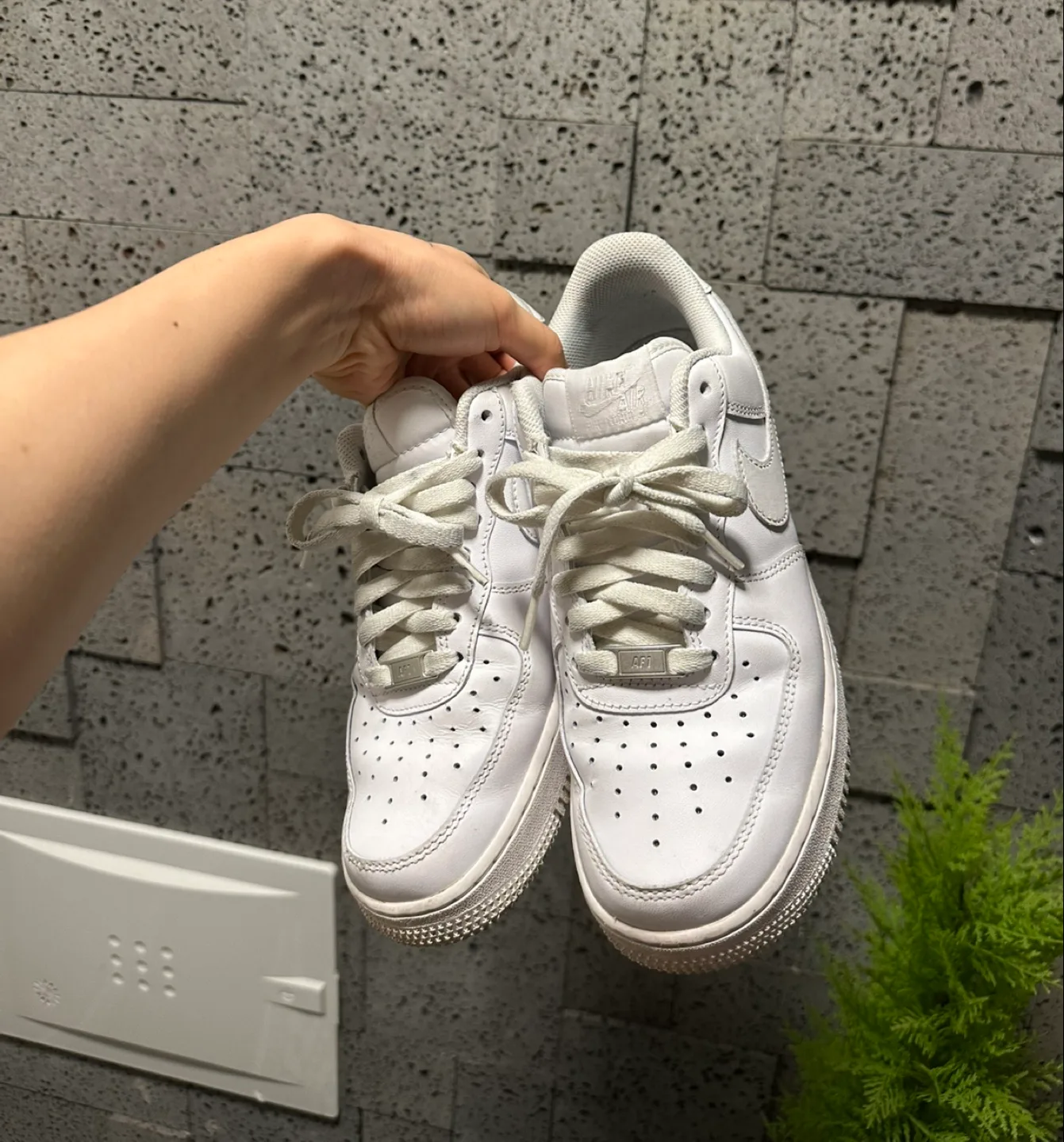 나이키 에어포스 1 260 극미중고