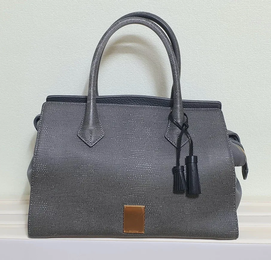 (정품) 쿠론 가방 (반택 포함)