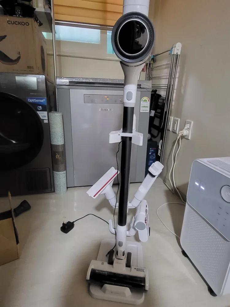 무선청소기 (배터리 교체 필요)