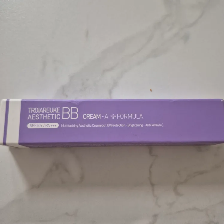 트로이아르케 에스테틱 BB크림 에이포뮬러 새상품