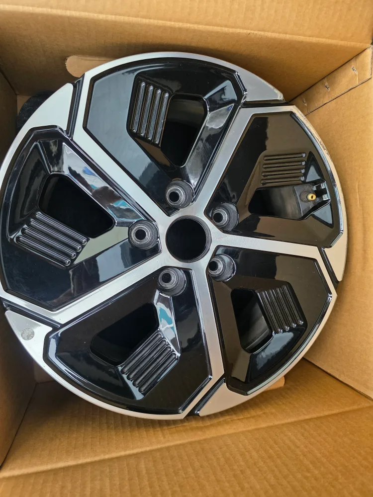 니로 SG2 순정 중고휠 판매합니다