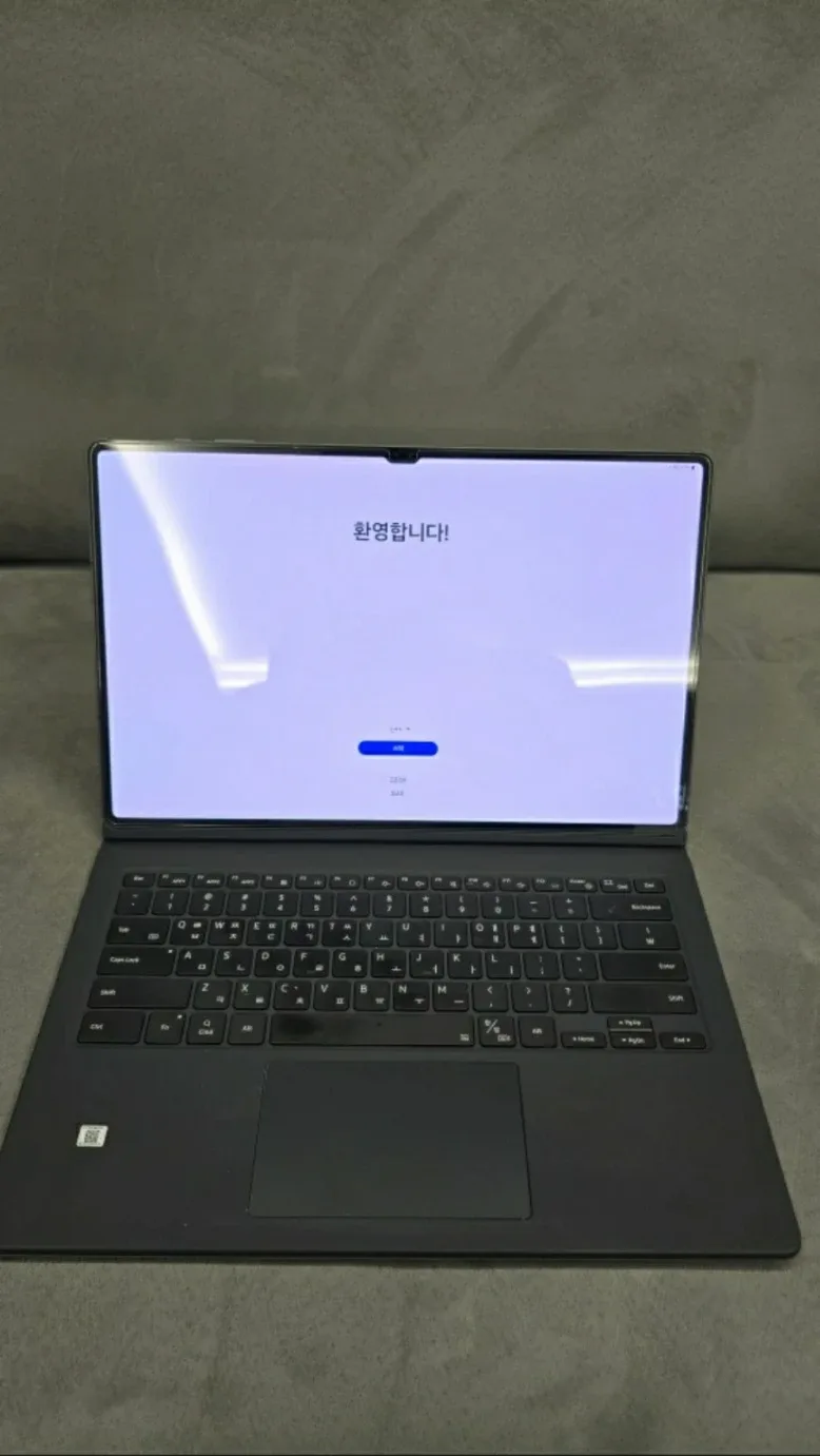 갤럭시탭 S9 Ultra 울트라 512GB 5G + 키보드 북커버케이스 S급 판매합니다.
