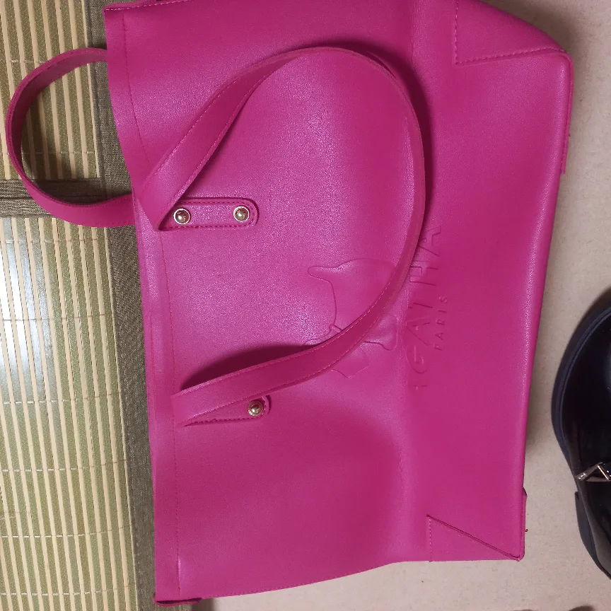 아가타(파리AGATHA)정품 중고(인조가죽)