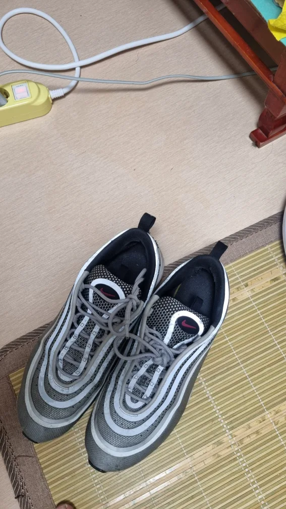 맥스 95팔아요  중고280입니다