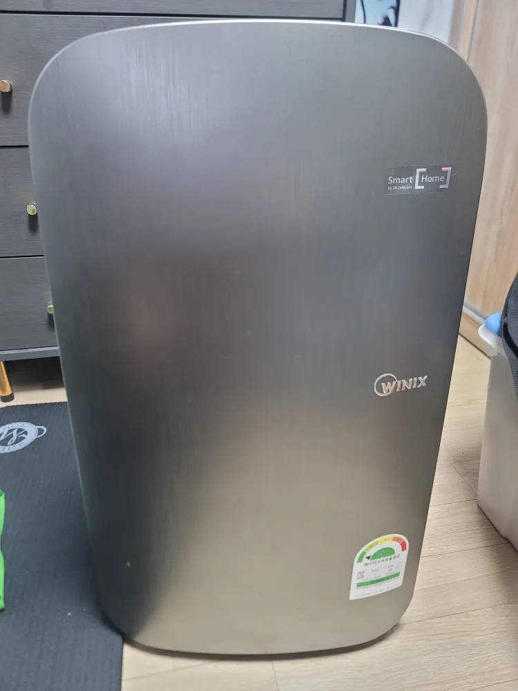 위닉스 뽀송 3D 제습기 17리터 5회 미만 사용 제품