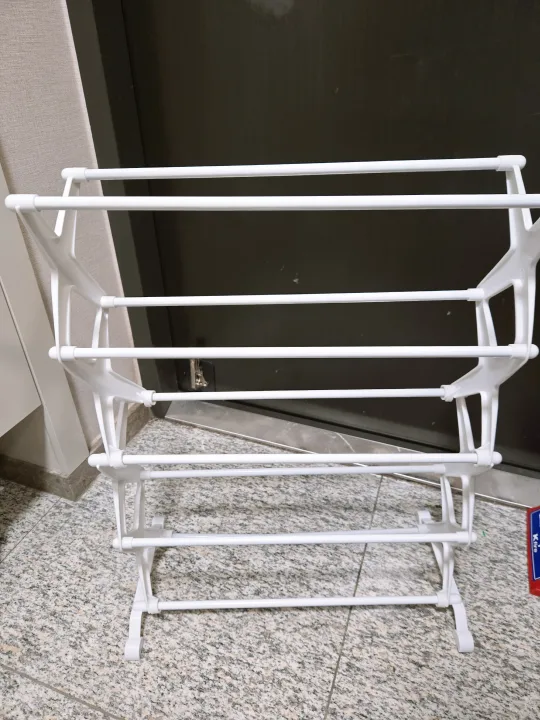 흰색 신발 정리대