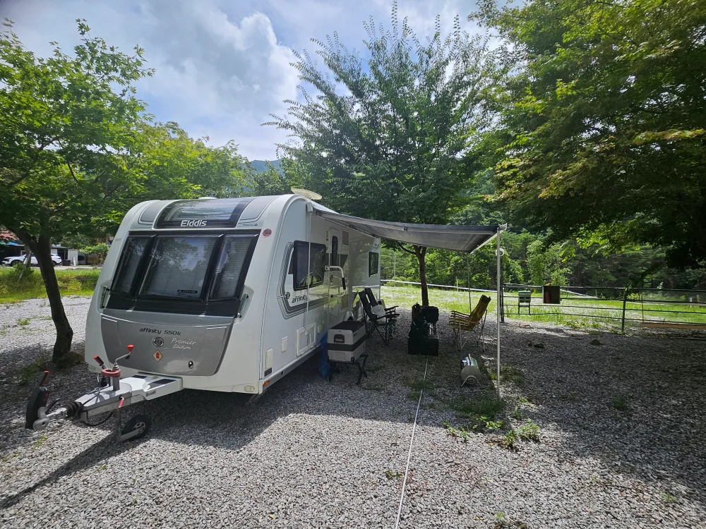 Elddis Affinity 550K 카라반