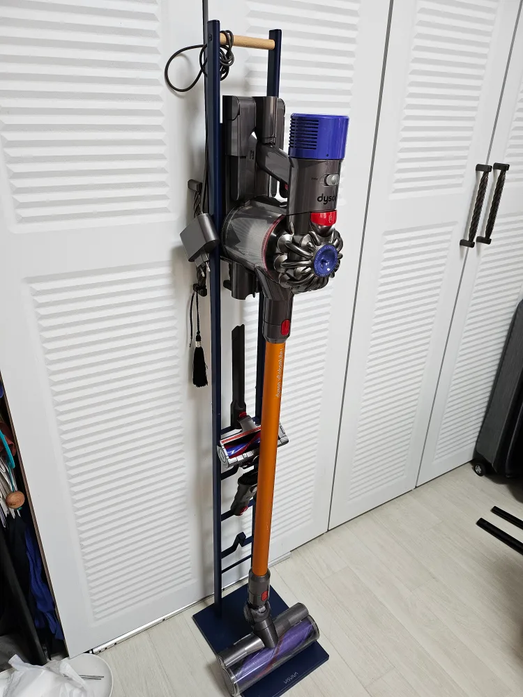 다이슨 V8 앱솔루트+ 무선청소기