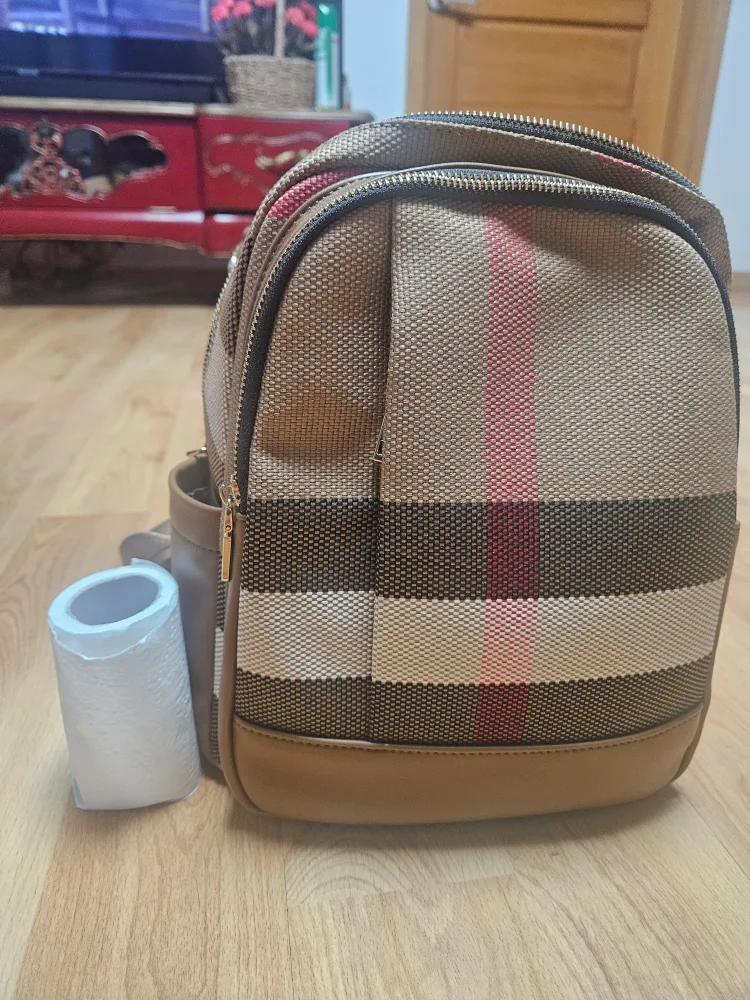 체크무늬 백팩👜