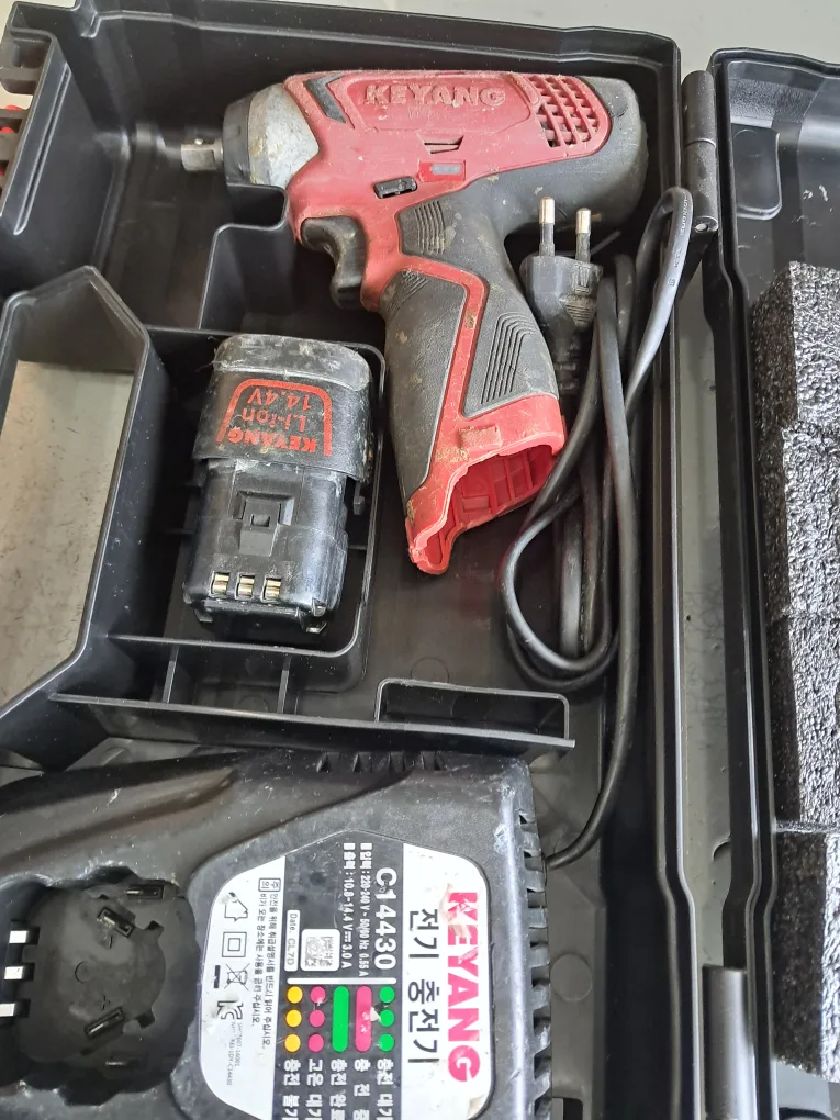 계양 충전 임팩 3/8(중고)