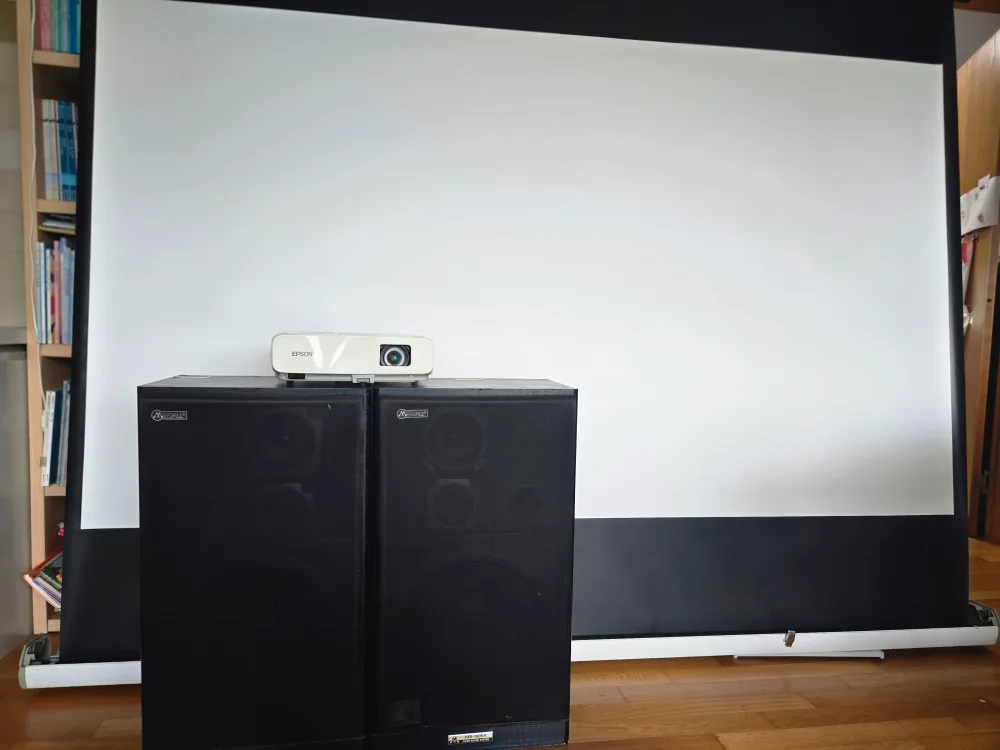 마샬 스피커+엡손 빔프로젝터+스크린