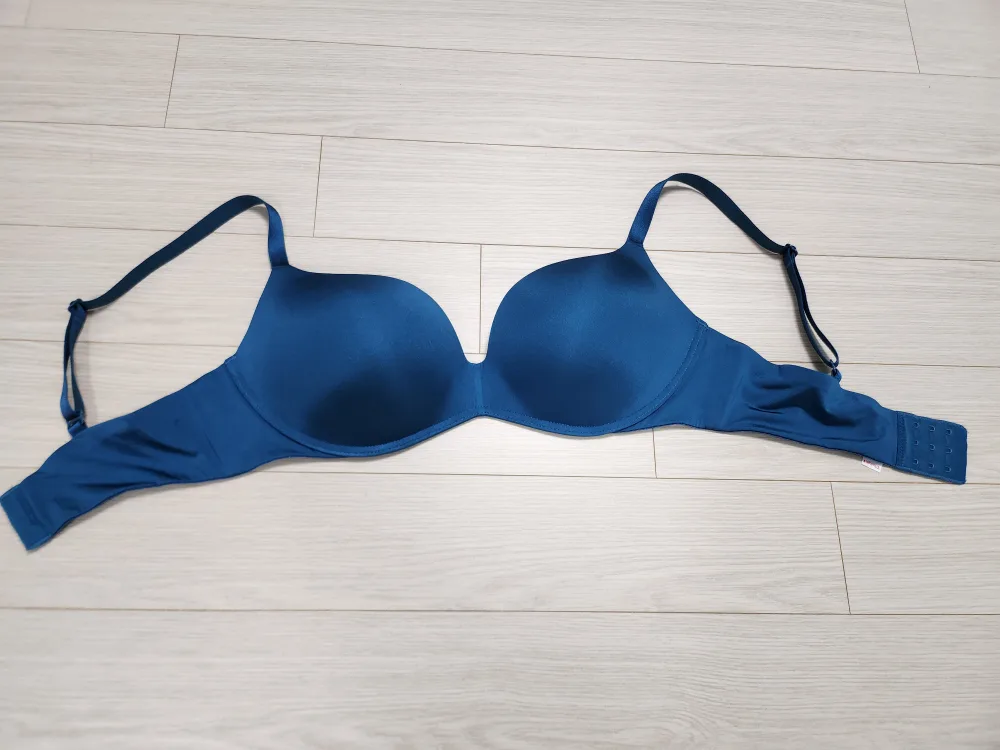 트라이엄프 볼륨브라 중고 80C