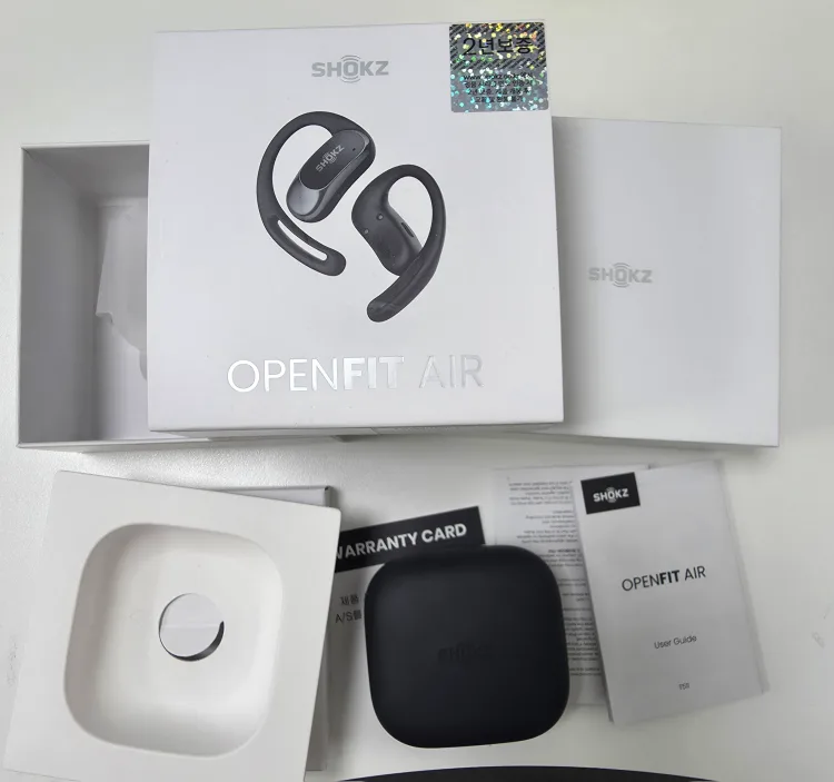 Shokz 오픈핏 에어 중고 팝니다.
