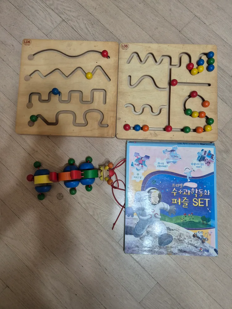 원목 장난감 3개 (중고) +프뢰벨 수과학동화 퍼즐 SET (미사용)
