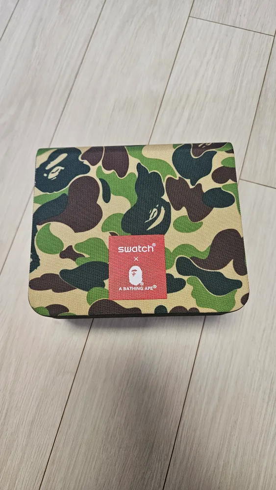 swatches x BAPE 콜라보 한정판 시계