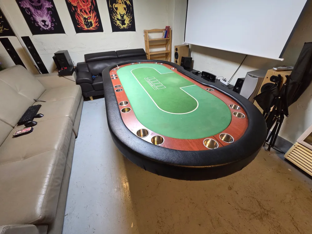 텍사스 홀덤 포커 테이블