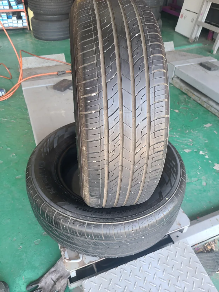 215/65 R15  중고타이어 2개