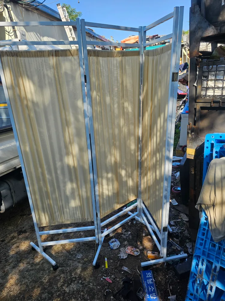 이동식 칸막이 파티션 4단 중고입니다
