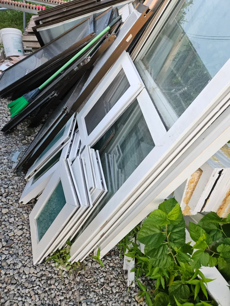 중고 샷시 문 판넬문 입니다