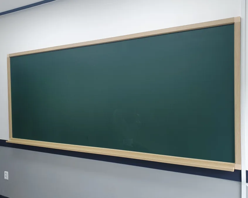 중고칠판 화이트보드 청칠판 녹색칠판 분필칠판 흑칠판 중고학원책상 교탁 강연대 사회대