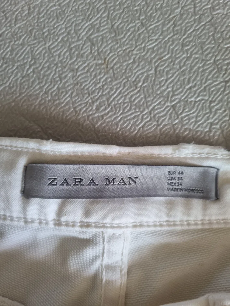 ZARA MAN 남성 흰색반바지(중고)