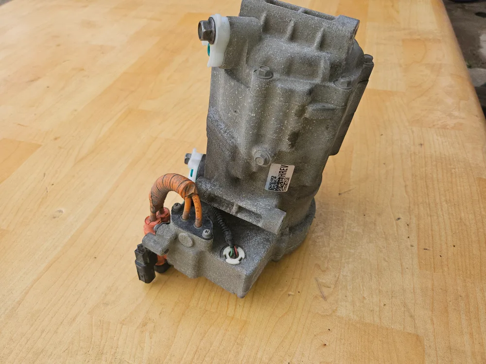 자동차 에어컨 컴프레서