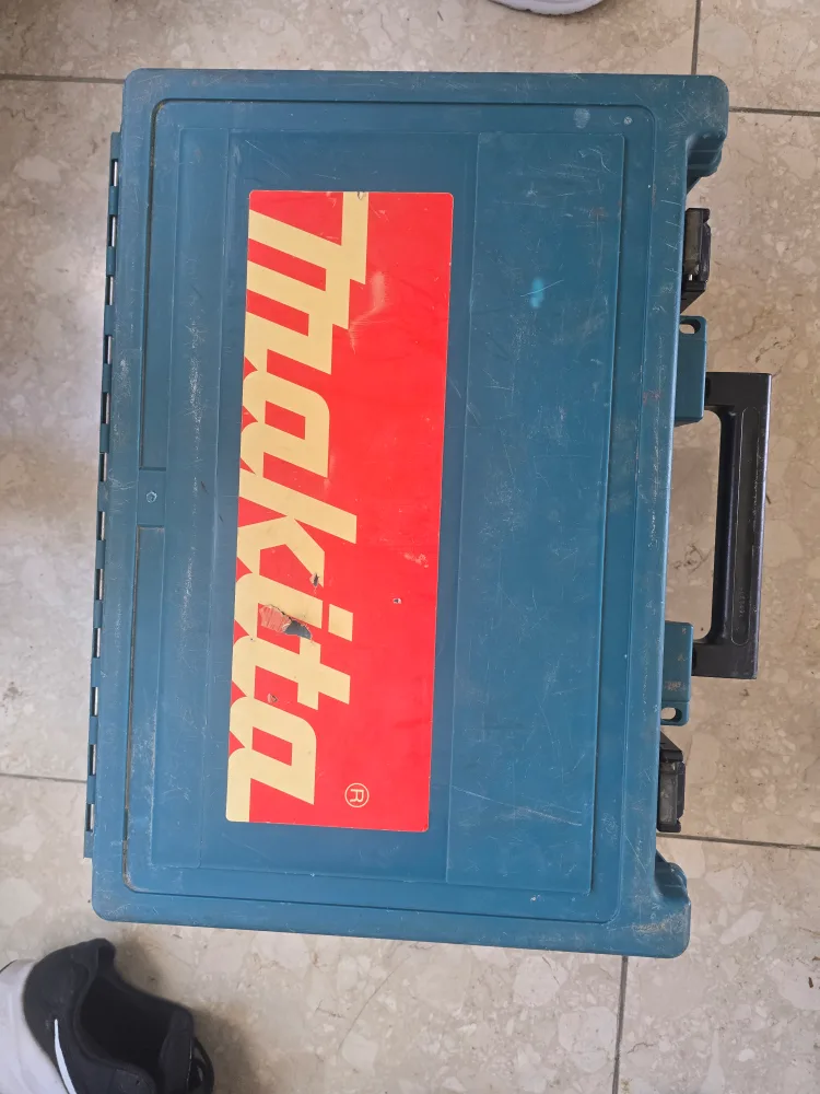 마키타 마끼다 HM0810T 전기 해머 드릴 중고 판매합니다