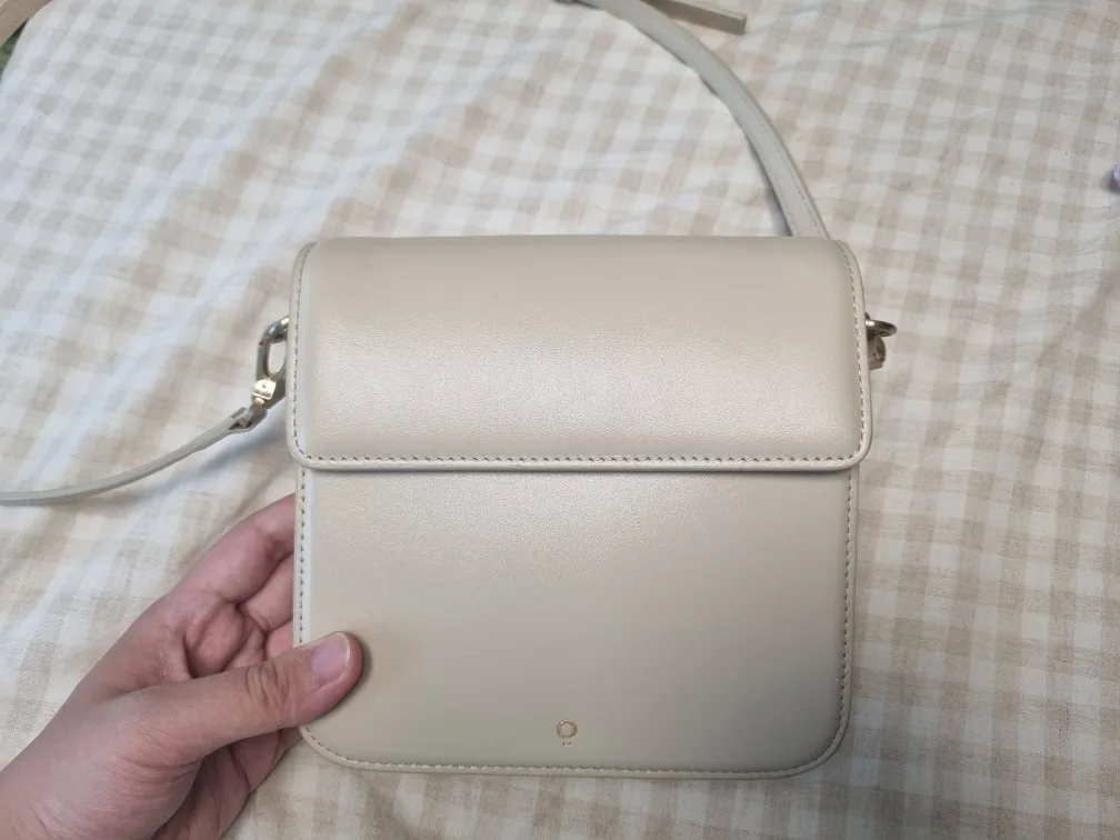 미니 크로스백 (호재 한나) 팝니다