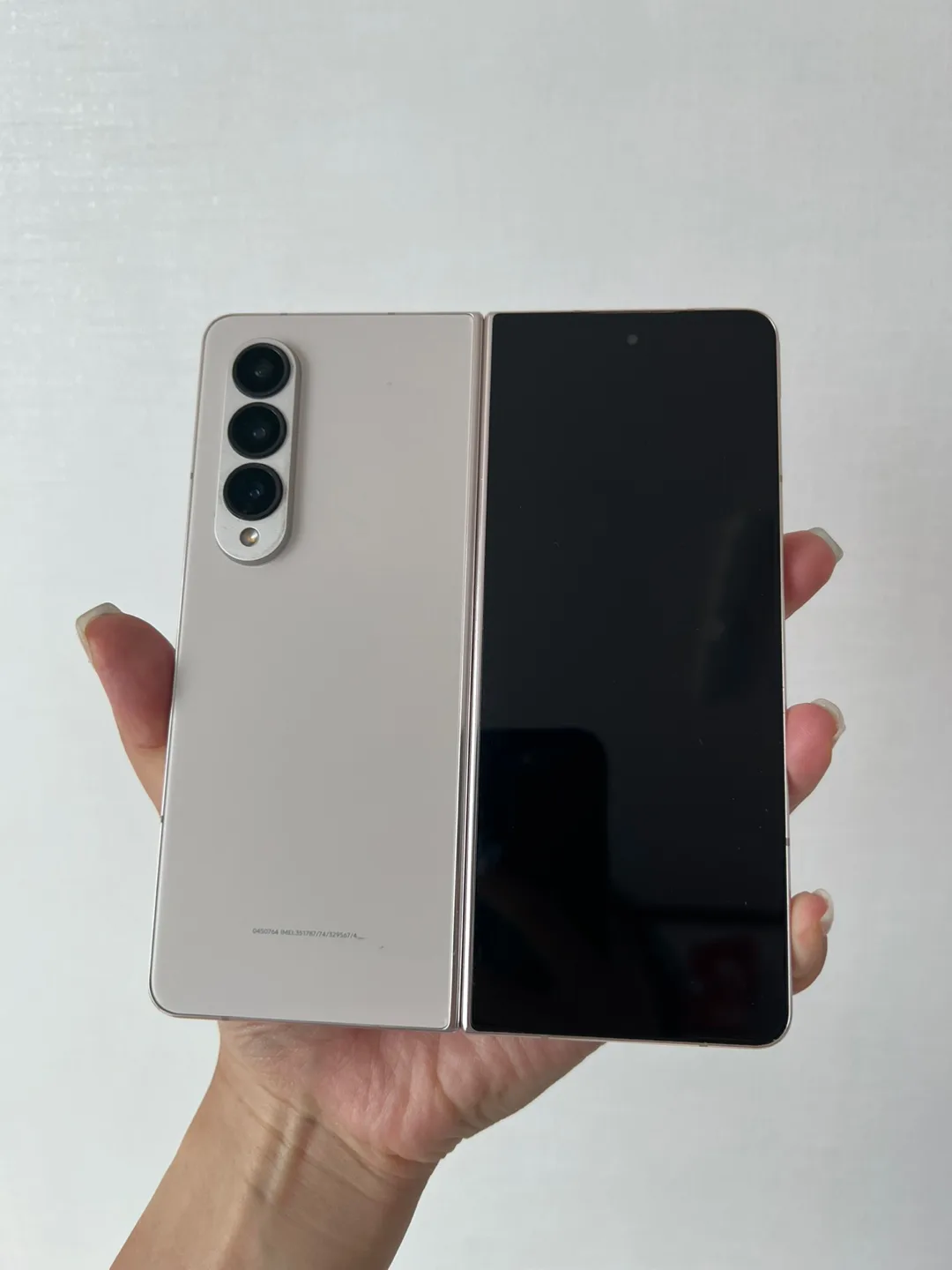 갤럭시 z폴드4 256기가 24년 개통 새폰급 SSS급!