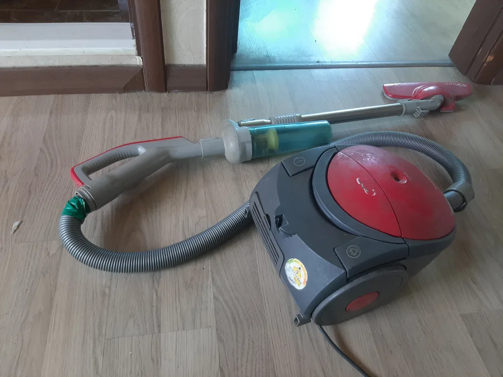 중고 진공 청소기