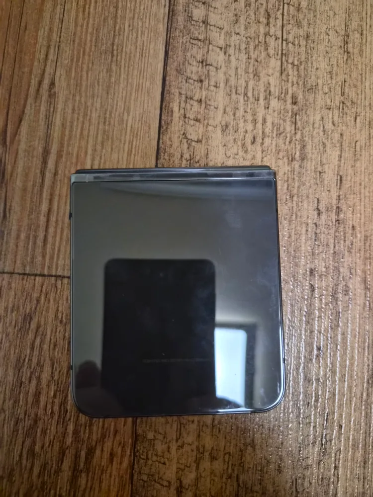 갤럭시 Z Flip5 중고팝니다!!