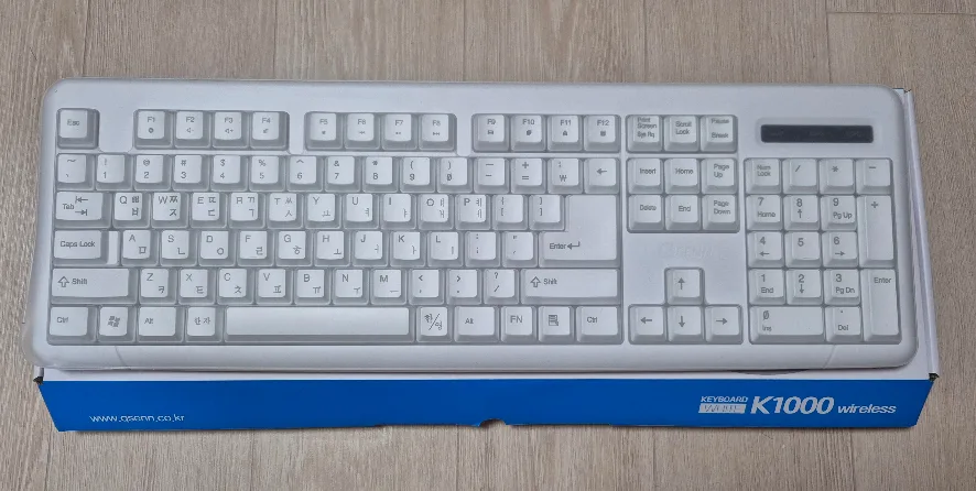 큐센 K1000 화이트 무선 키보드